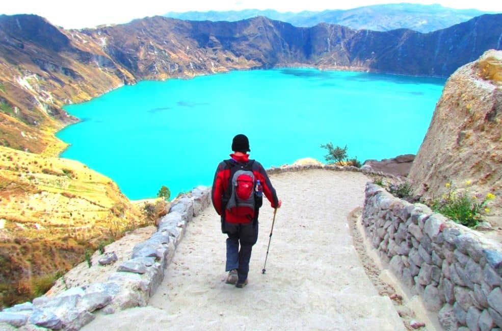 Quilotoa_lake